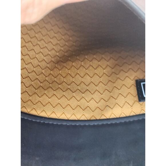 Waterfield San Francisco USA Black  Laptop/iPad Crossbody Satchel Bag - Picture 5 of 10